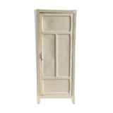 White Parisian wardrobe