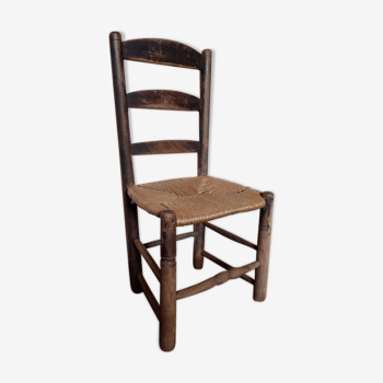 Chaise en bois et paille ancienne