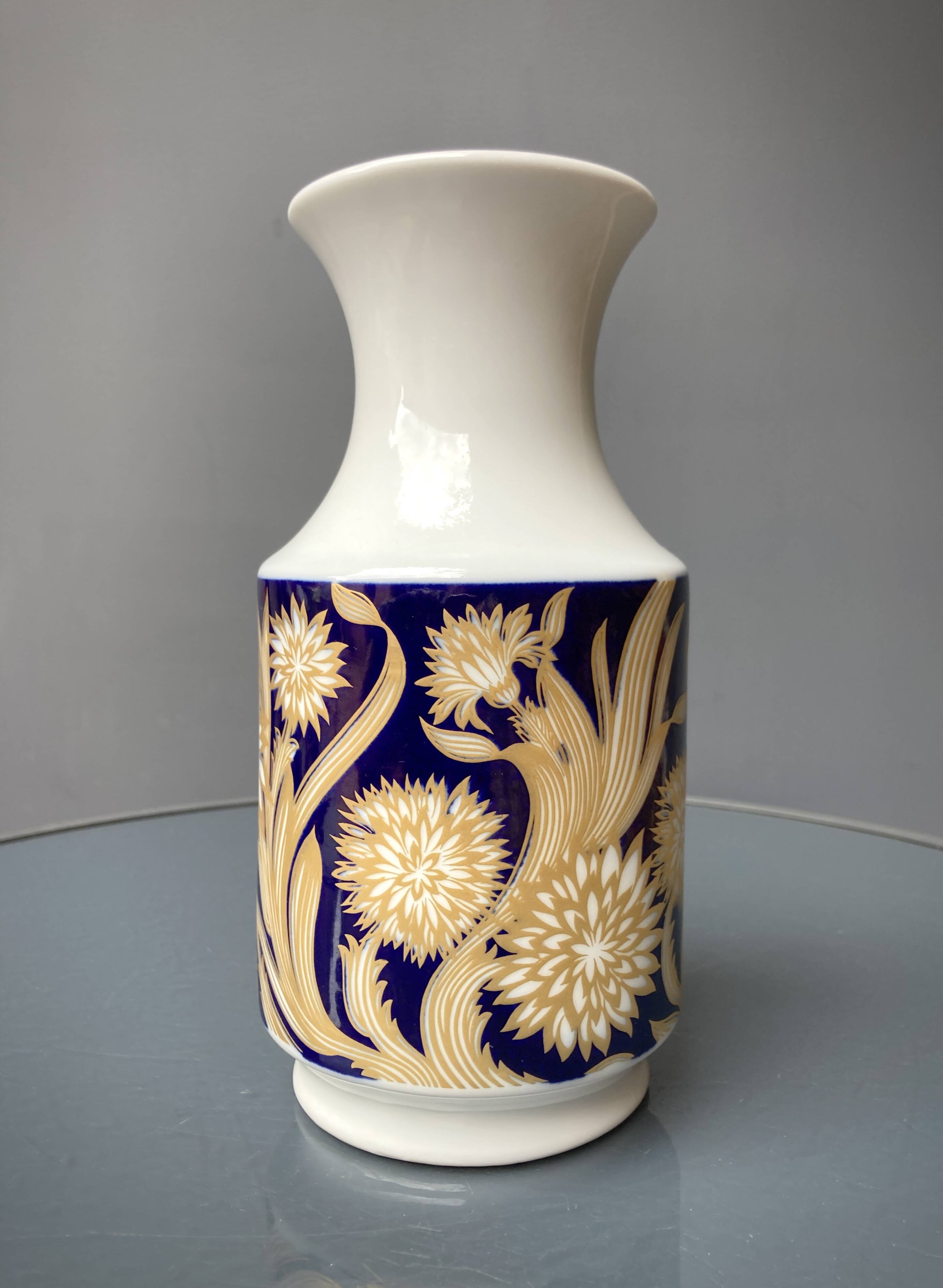 2 Royal Bavarian porcelain vases - KPM - Echt Cobalt