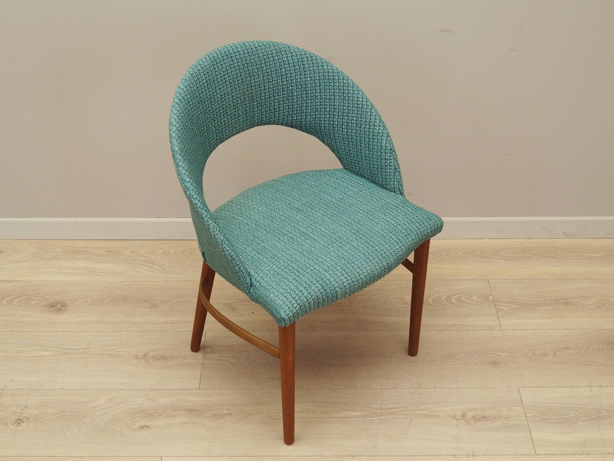 Chaise en teck, design danois, années 1970, production : Danemark