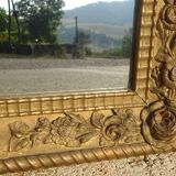 Ancien miroir doré, motifs floraux, 58x69cm