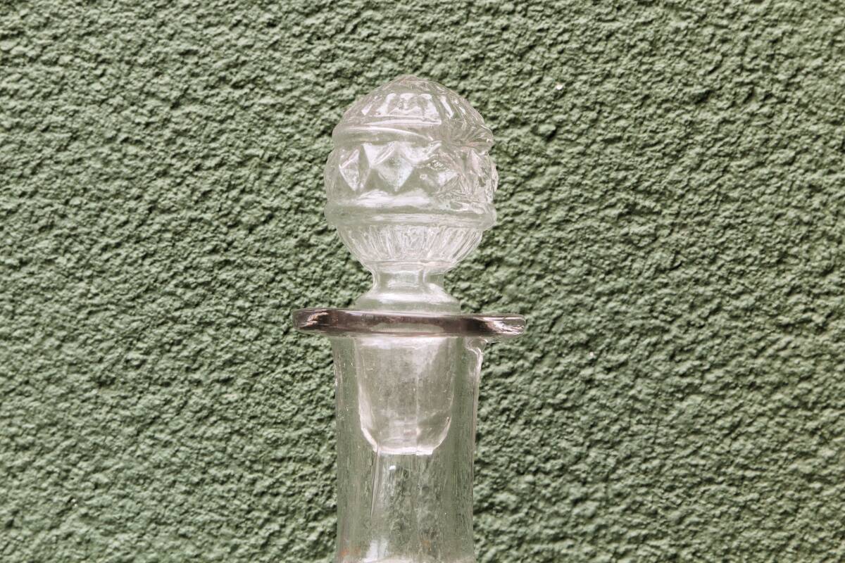Blown glass carafe, 19th century