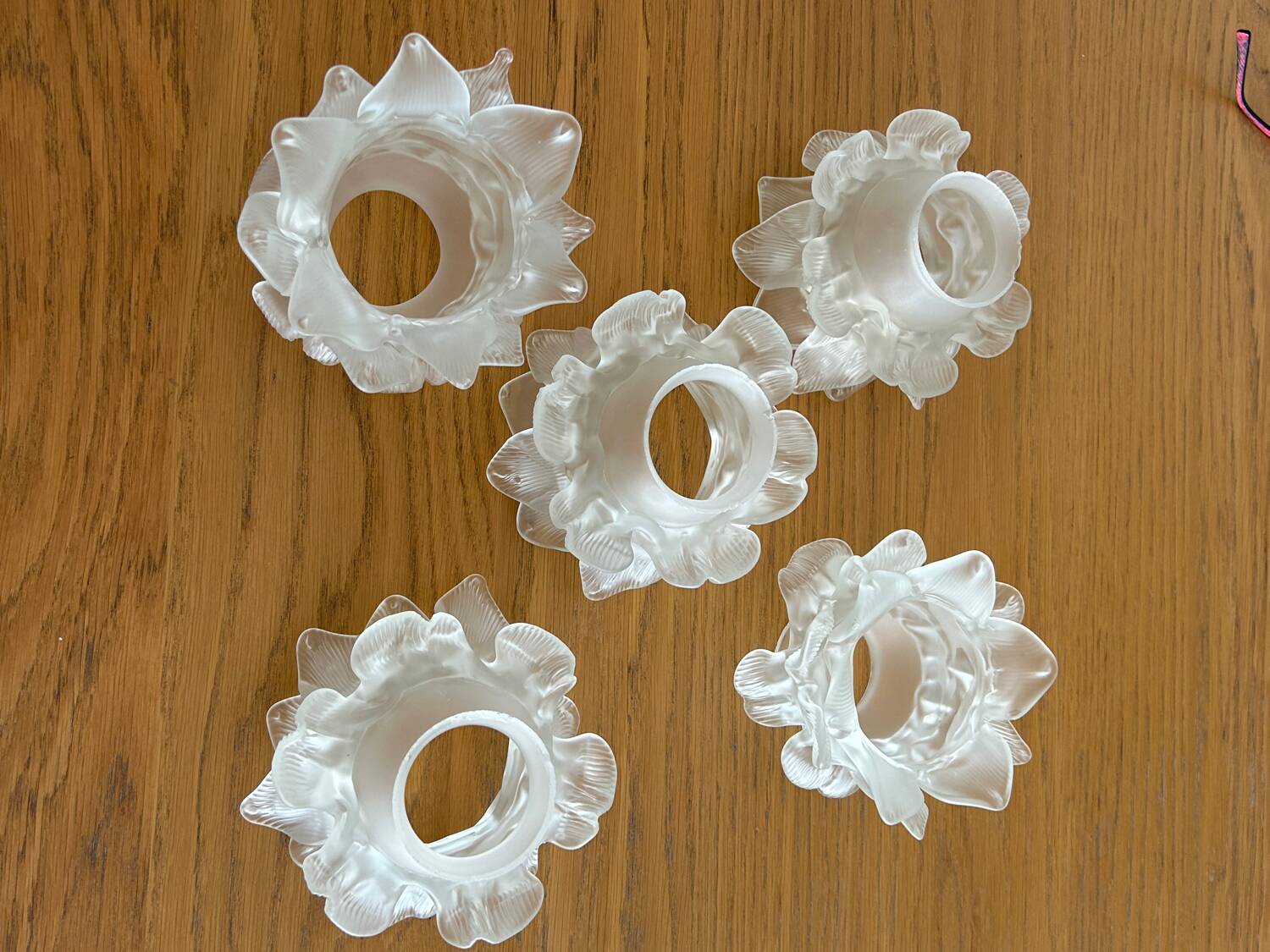 5 glass paste tulips