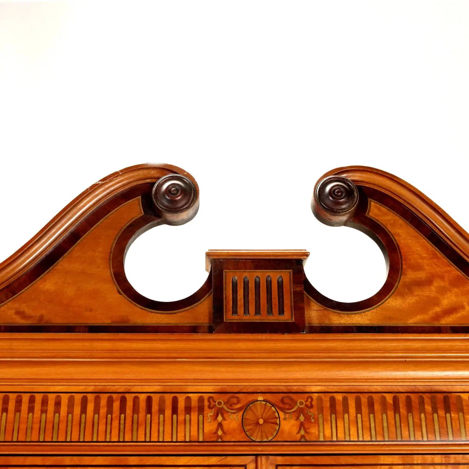 Victorian antique trumeau, various woods, England 19th century.