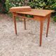 Table à écrire/table d'appoint