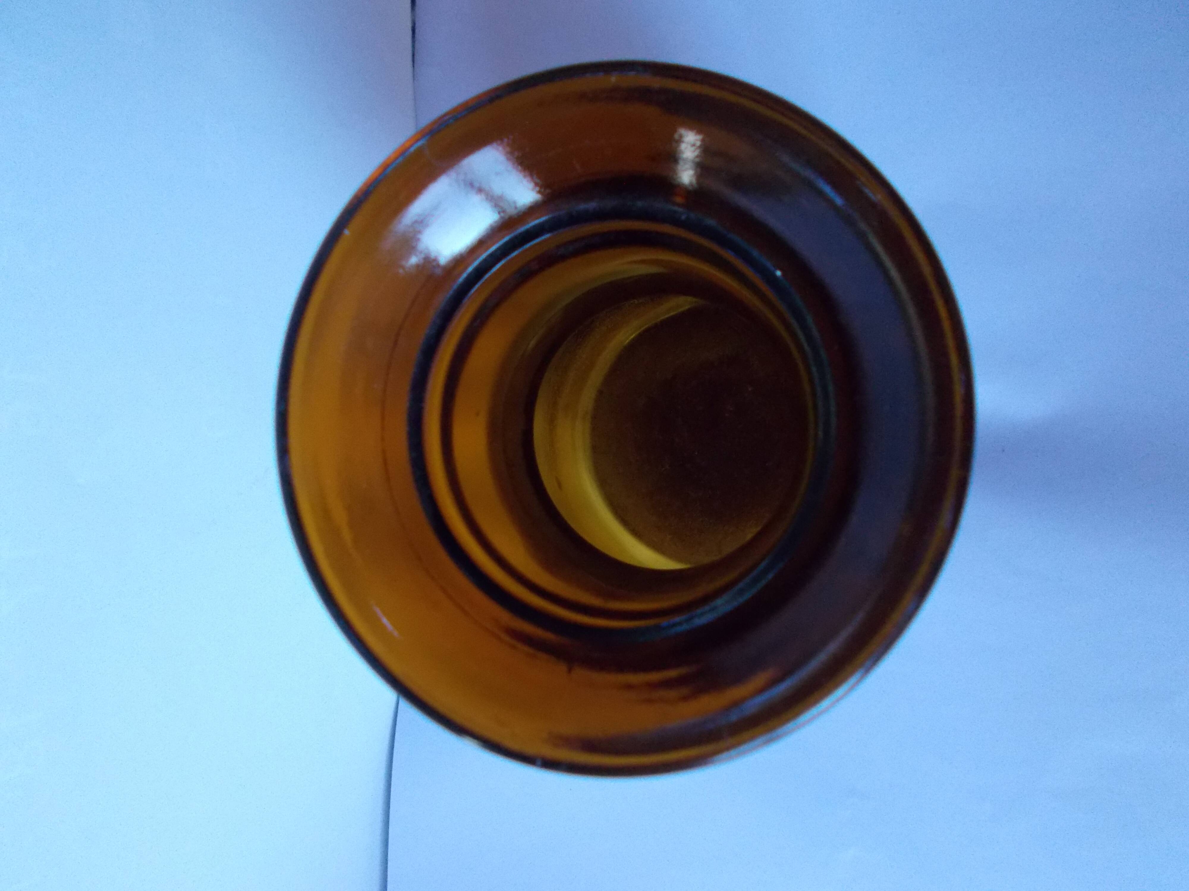 Carafe en verre fumée marron