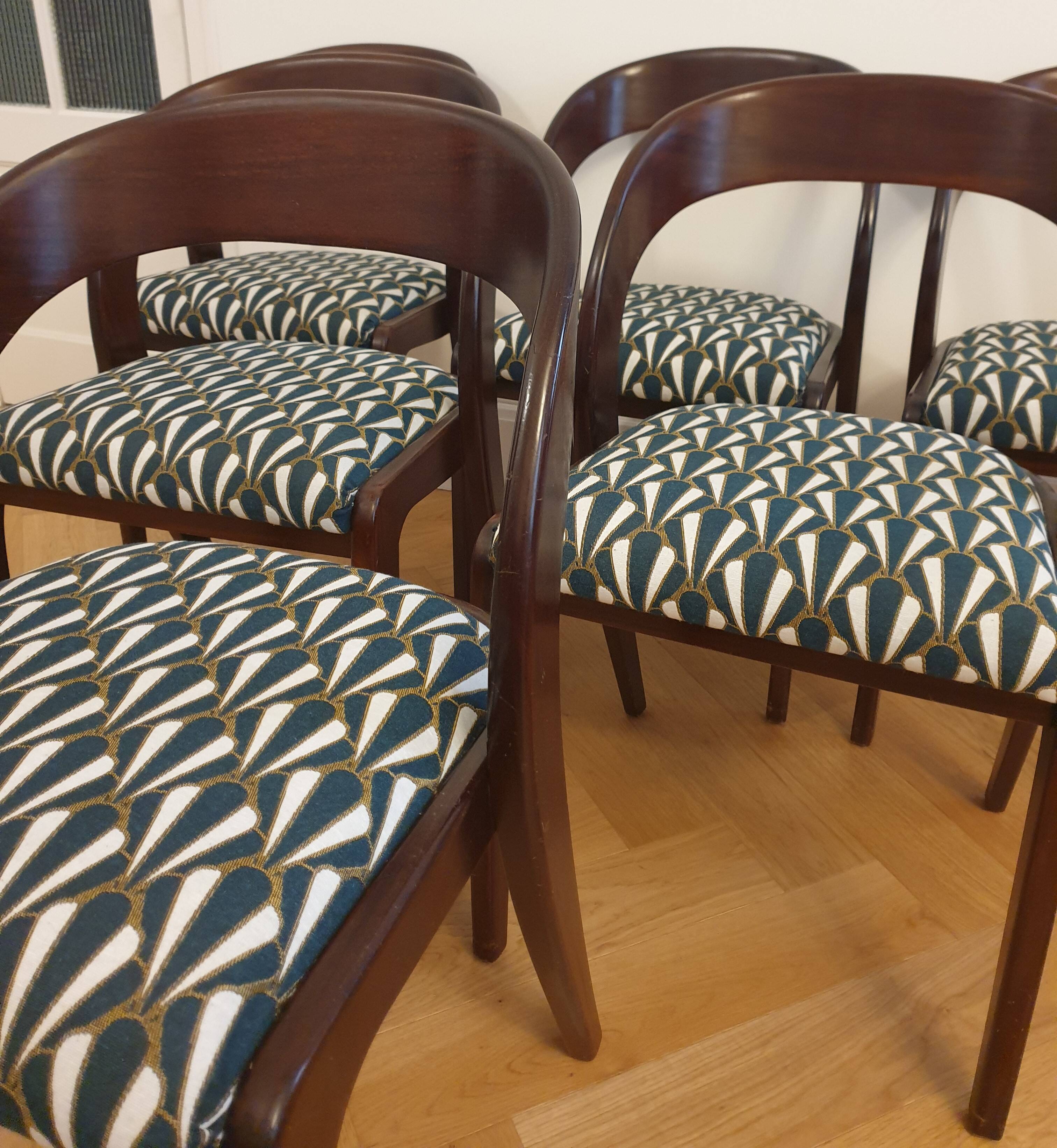 Table & 6 Baumann chairs model "gondole"