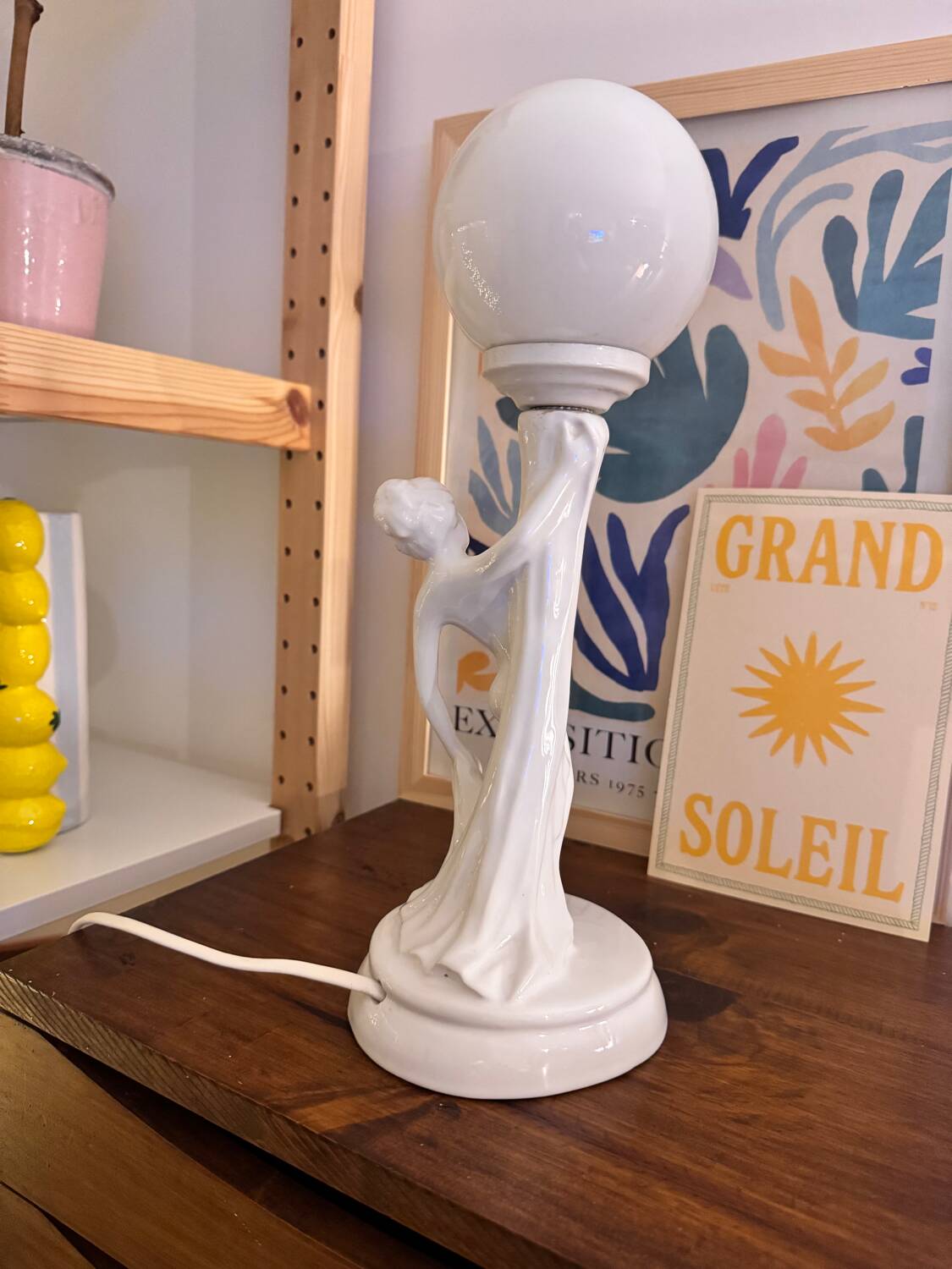 Vintage ceramic and opaline lamp