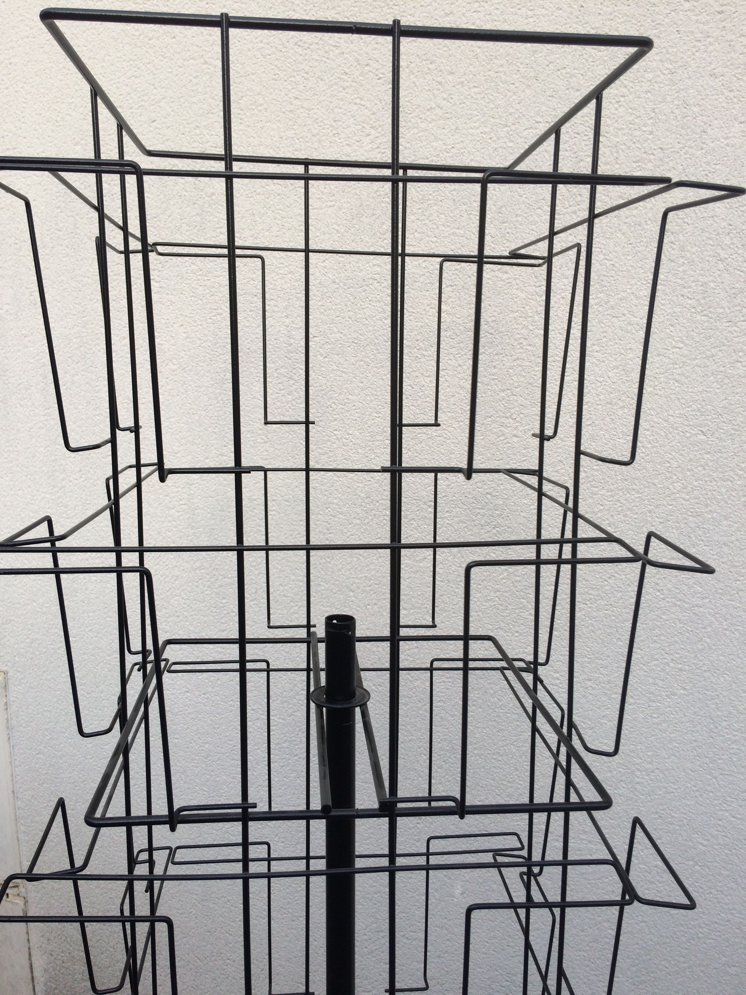 Presentation turnstile vinyl discs