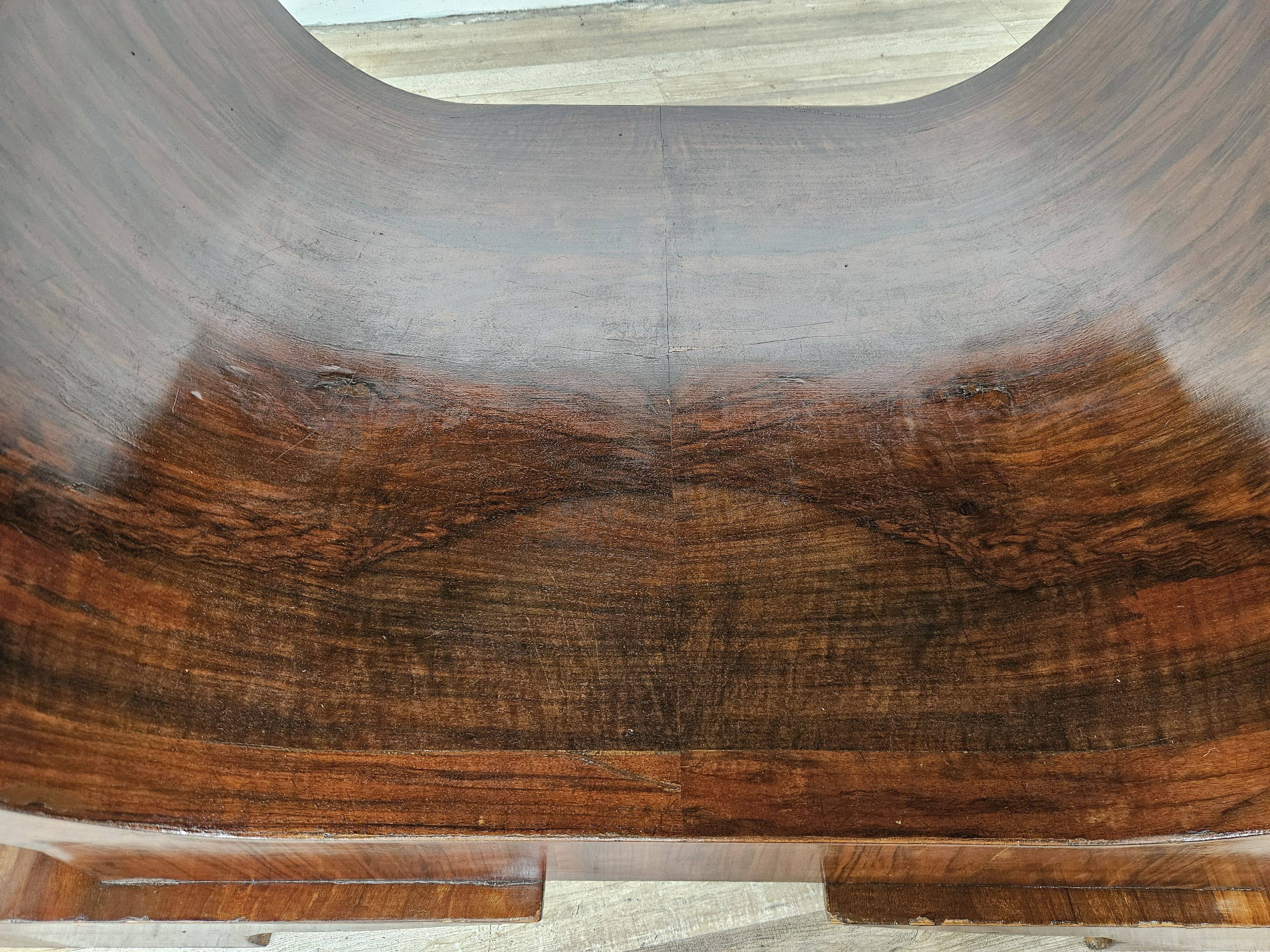 Art Decò dining table in walnut burl, 1940
