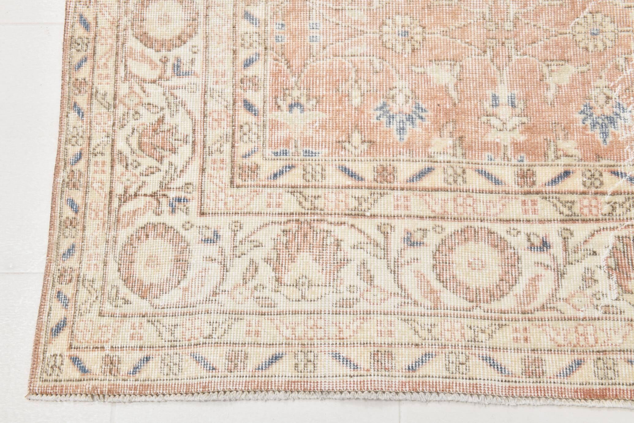 251x363Cm Peach Color Floral Design Rug, Handmade Wool Rug