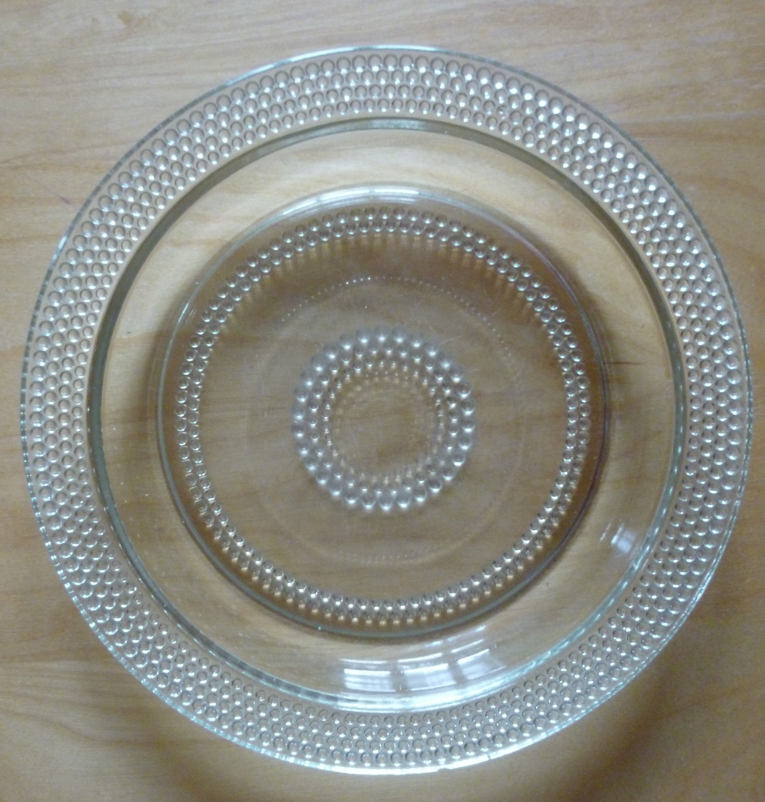 Round glass dish