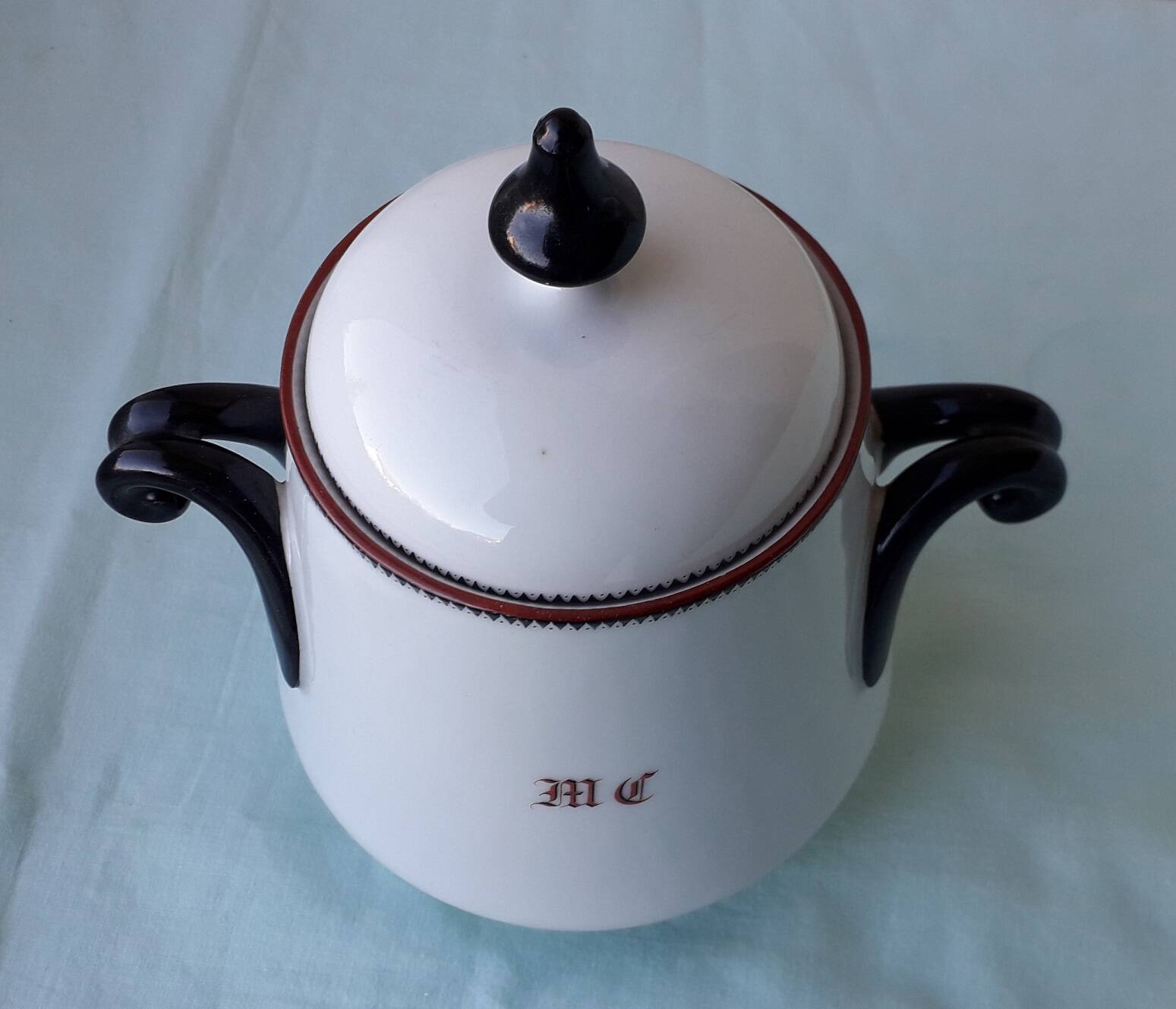 Porcelain sugar bowl