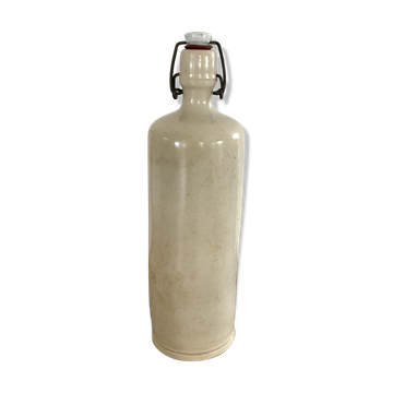 Bouteille en grès vernissé