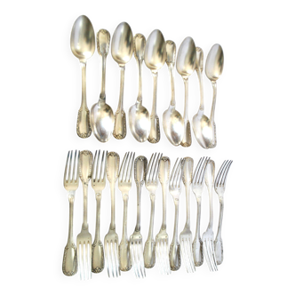 Set of 21 classic silver-plated metal table cutlery from 1900 by silversmith Boulenger, 21cm.