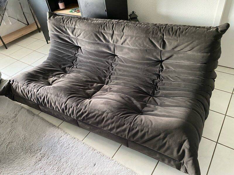 Togo alcantara 3-seater sofa in excellent condition by Ligne Roset.