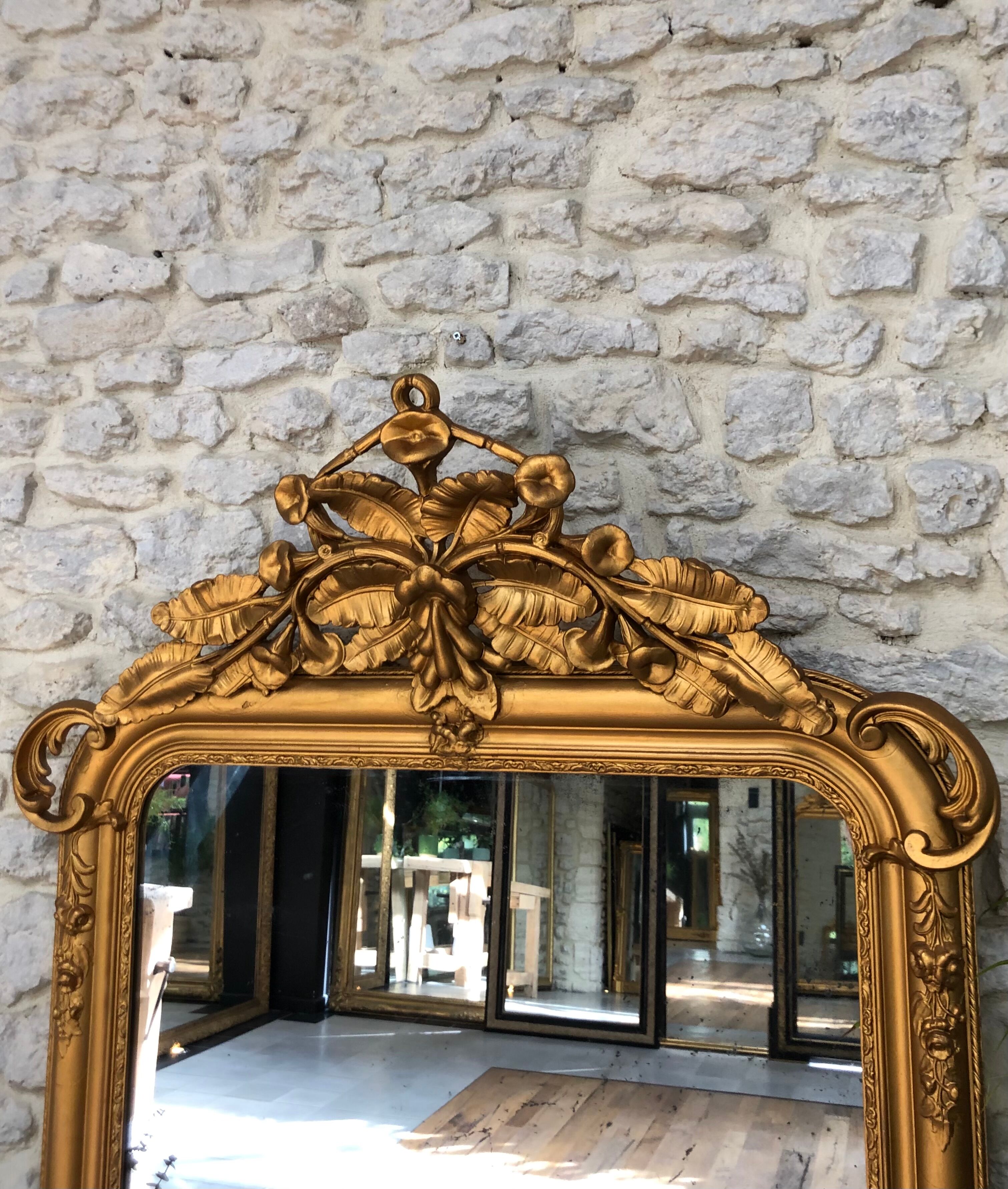 Miroir ancien à fronton 167,5cm/91cm, glace au mercure et piquée