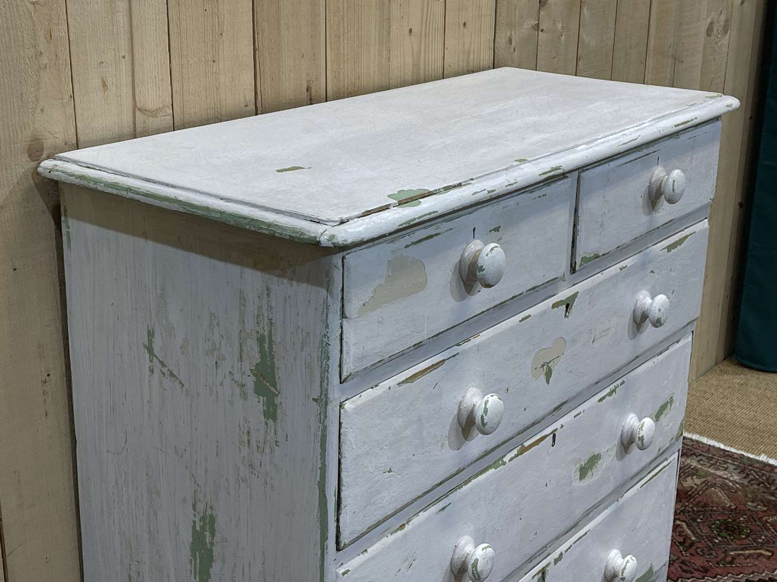Victorian chest of drawers nineteenth in fir