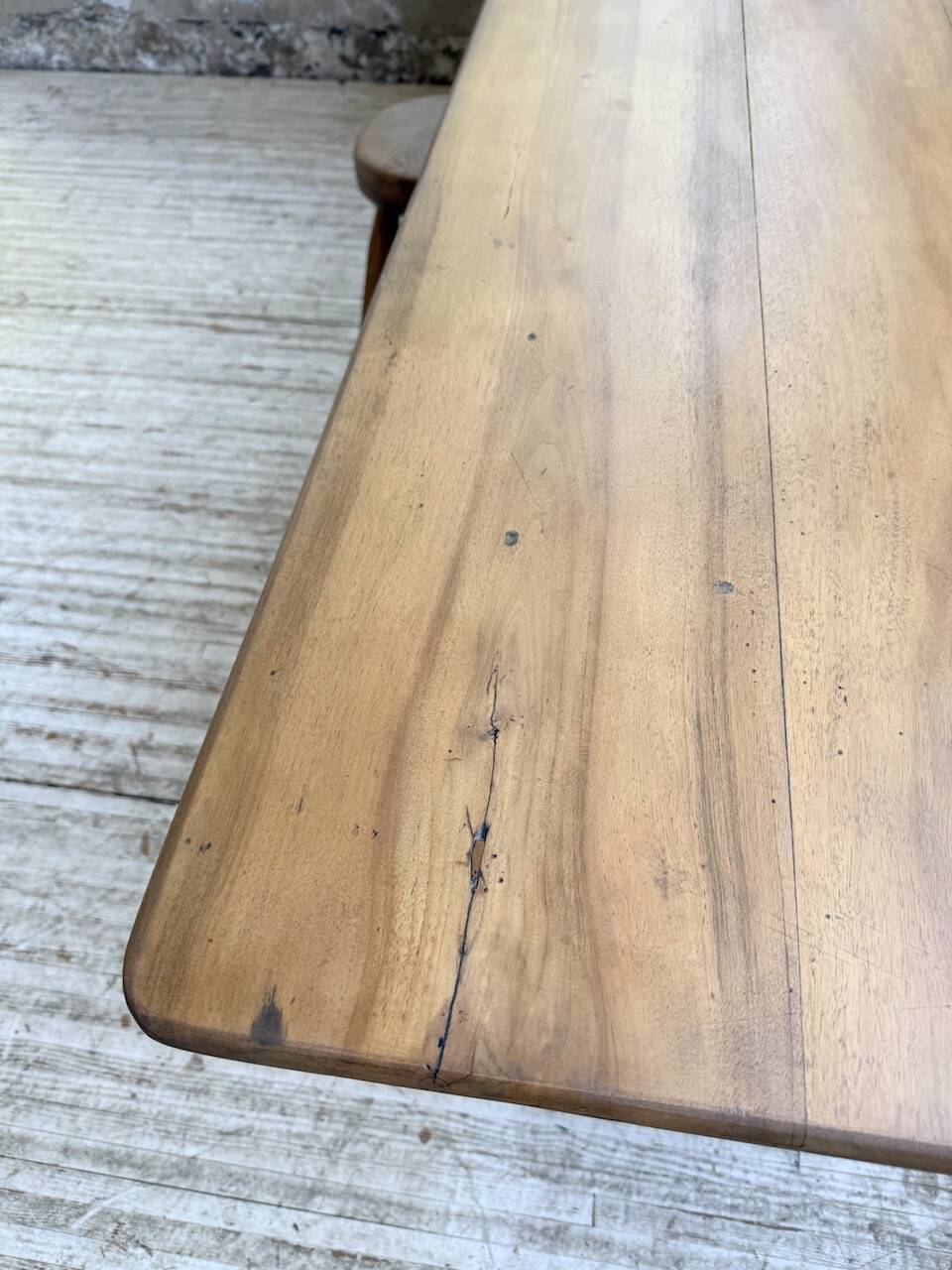 Walnut farmhouse table 2.10m from the 50s