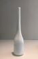 Vase en verre opalin blanc