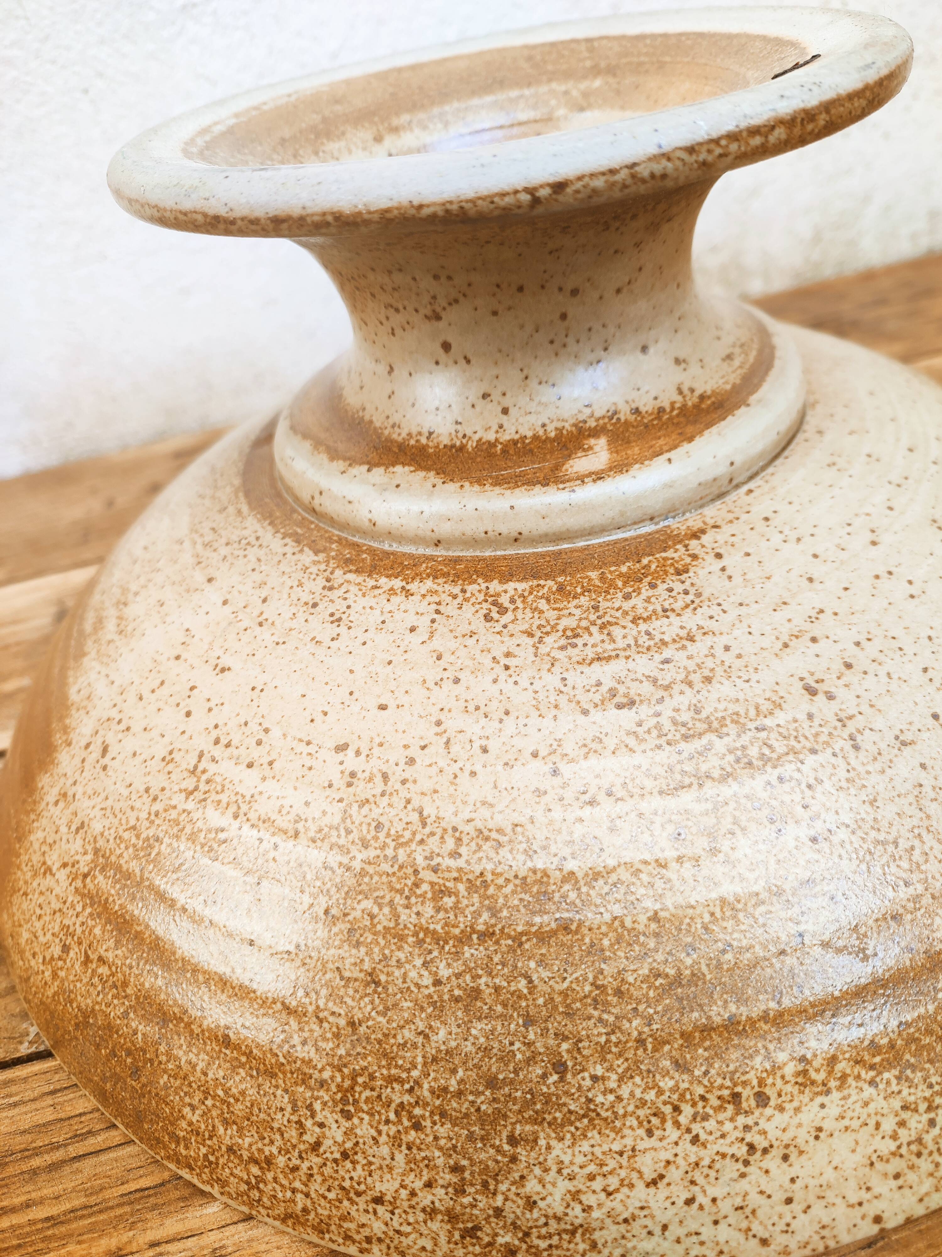 Sandstone cup by Puisaye Nathalie and Christophe Hurtault