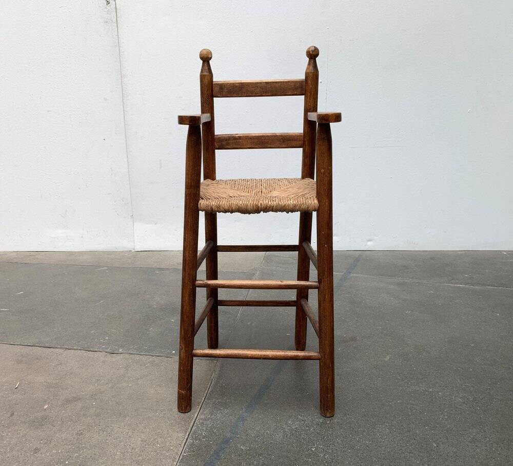 Child's chair in German Worpswede style