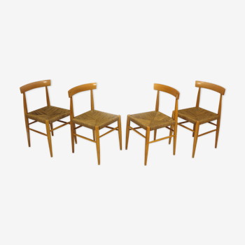 Ensemble de quatre chaises paillées vintage