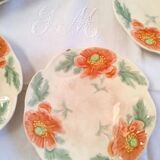 Lot de 19 assiettes en barbotine