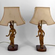 Paire de Lampes Sculpturales en Bronze Doré, Danseuses Thaïs, XXe