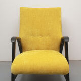 Fauteuil des années 1950 en velours jaune, entièrement restauré