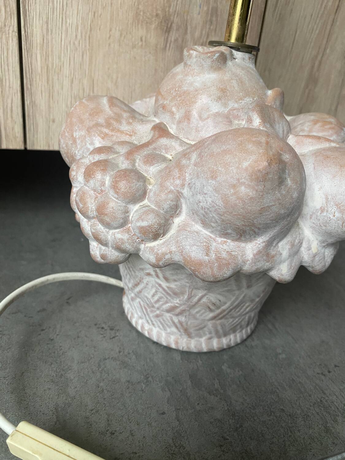 Fruit basket lamp base