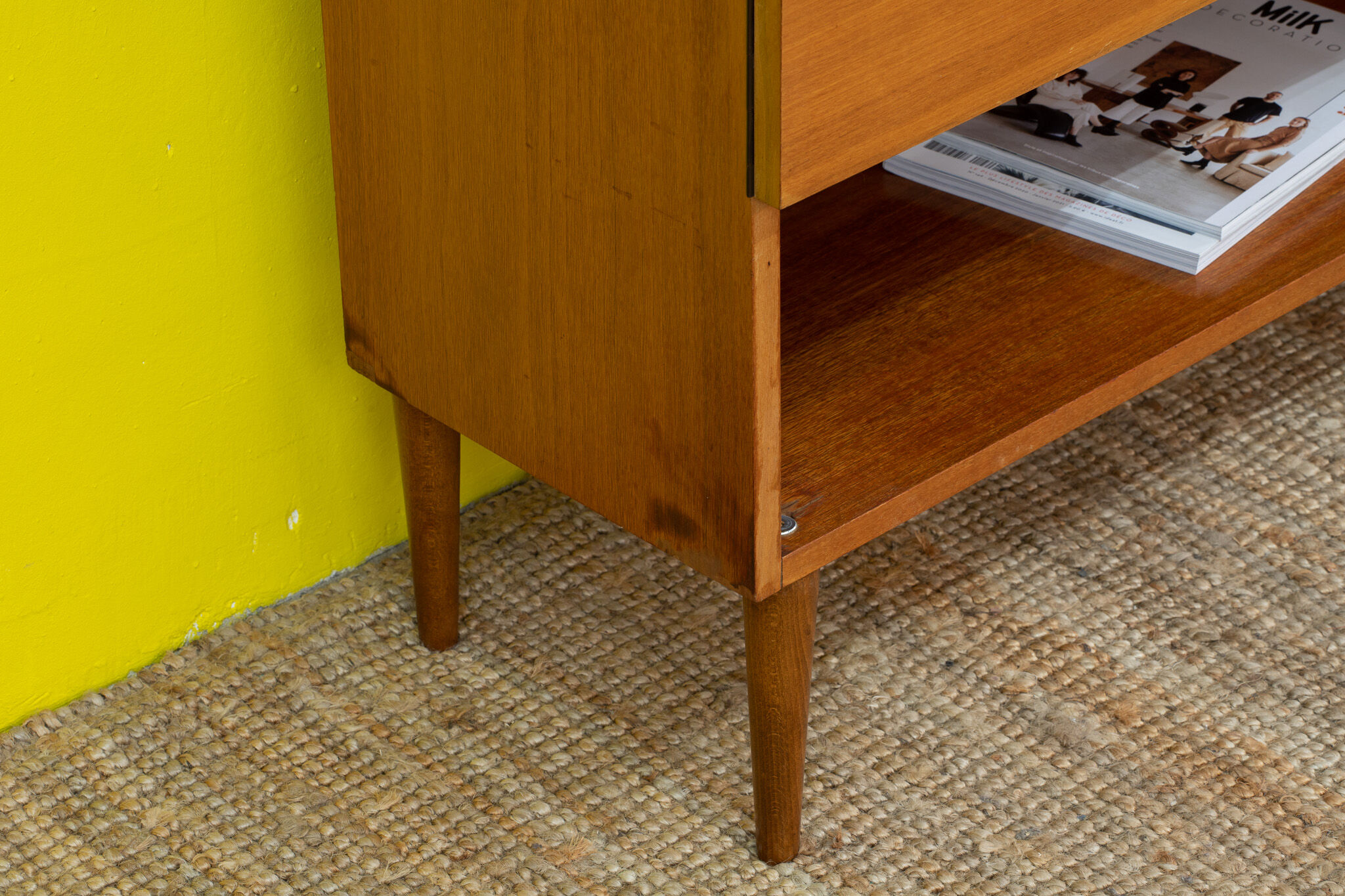 Vintage Scandinavian Enfilade – 249 cm