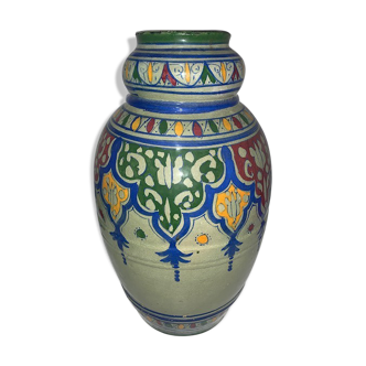 Moroccan vase anchored