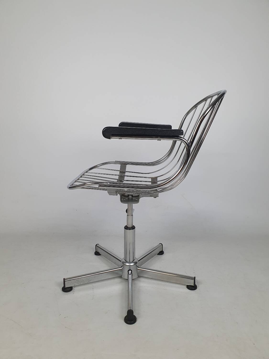 Vintage chrome swivel armchair