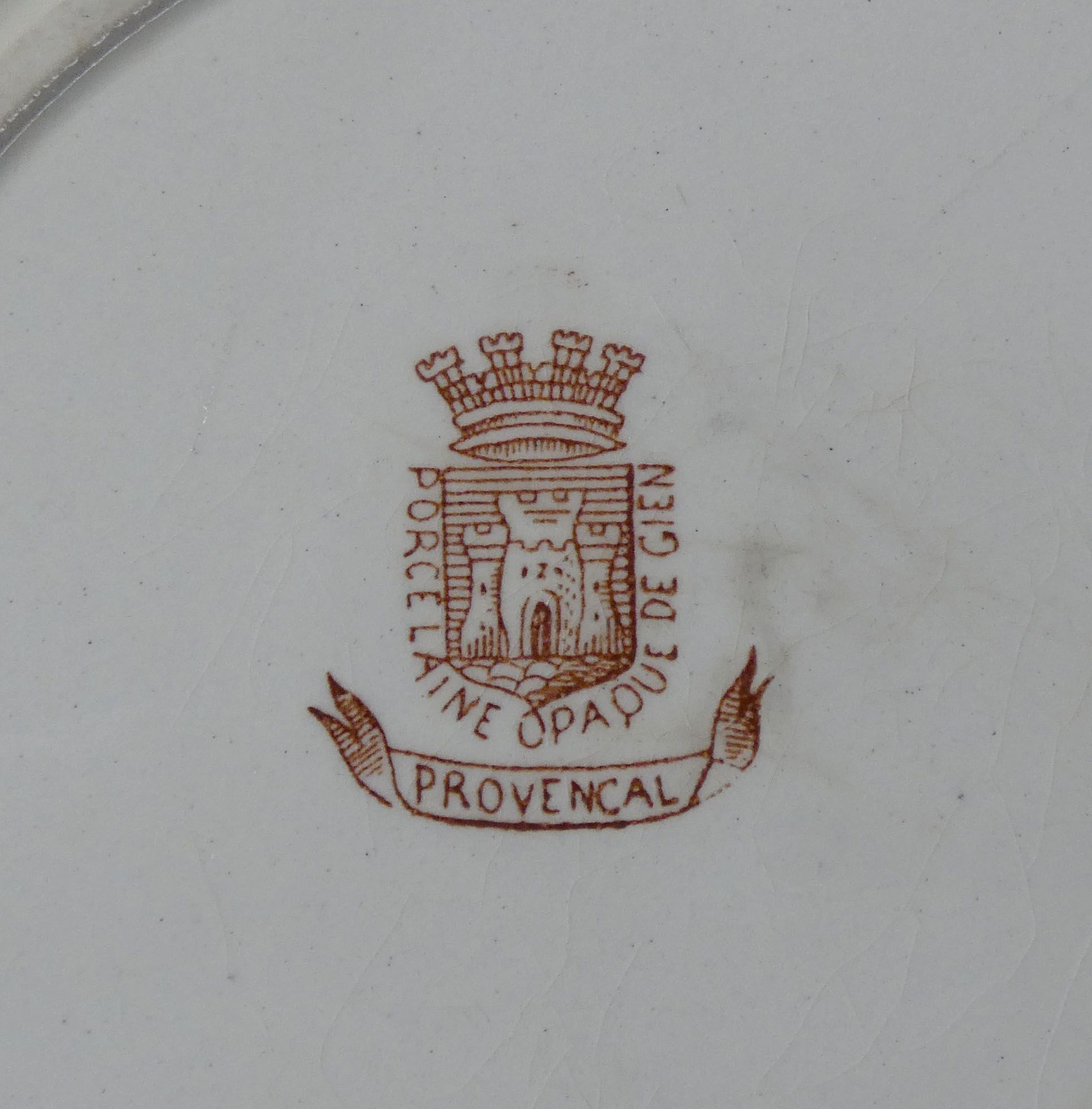 Terre de fer gien 3 flat plates provencal