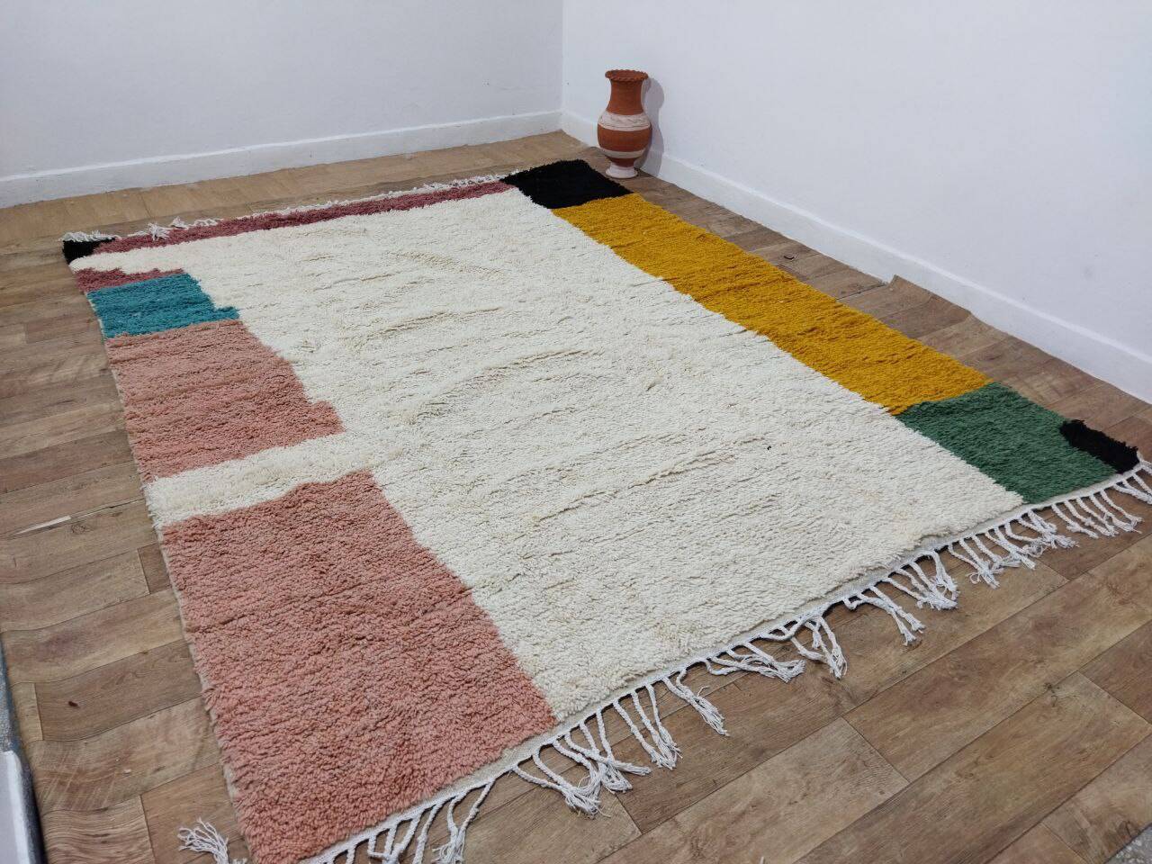 Handmade Moroccan Berber Rug 297 X 236 CM