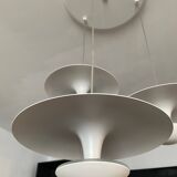 Suspension cascade design 3 white metal saucers