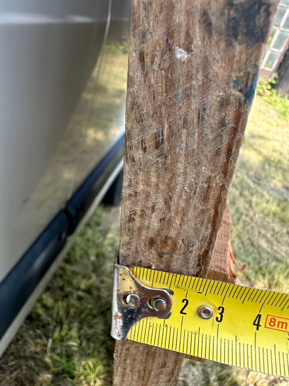 Table and trestles fir tray