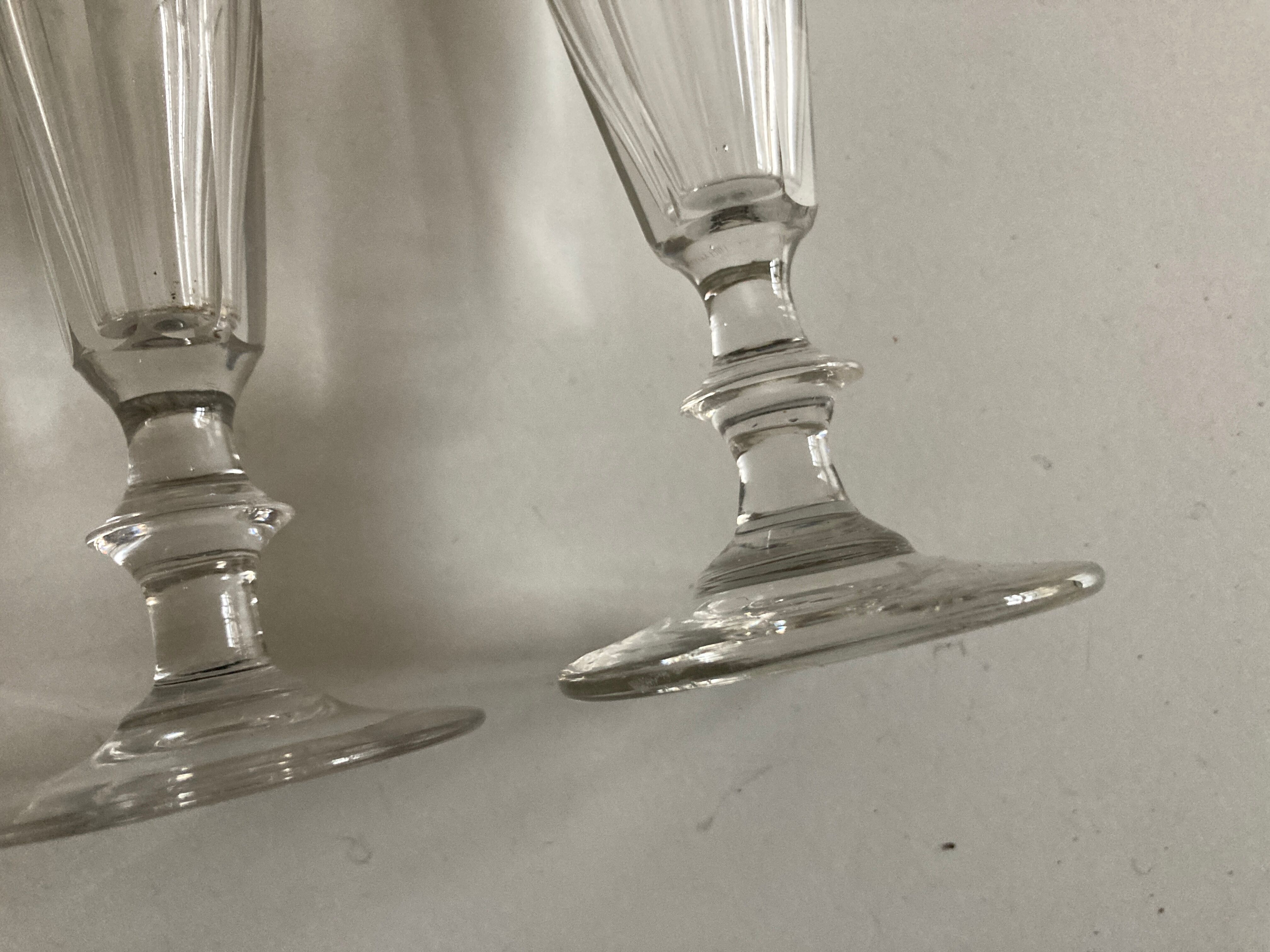 Set of 5 19th glass champagne flutes with flat slices cut