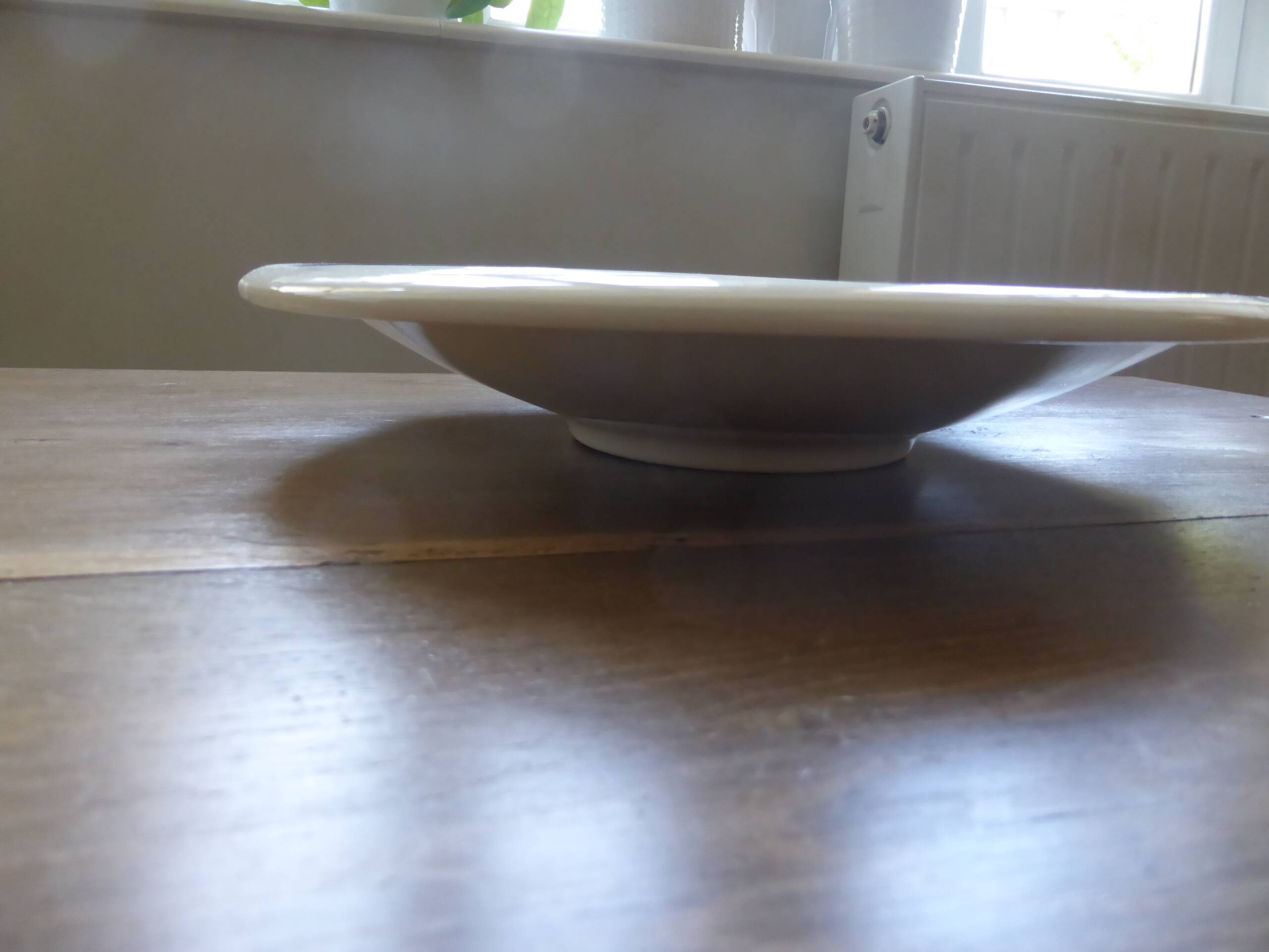 Round cap serving dish Badonviller Francine 200852