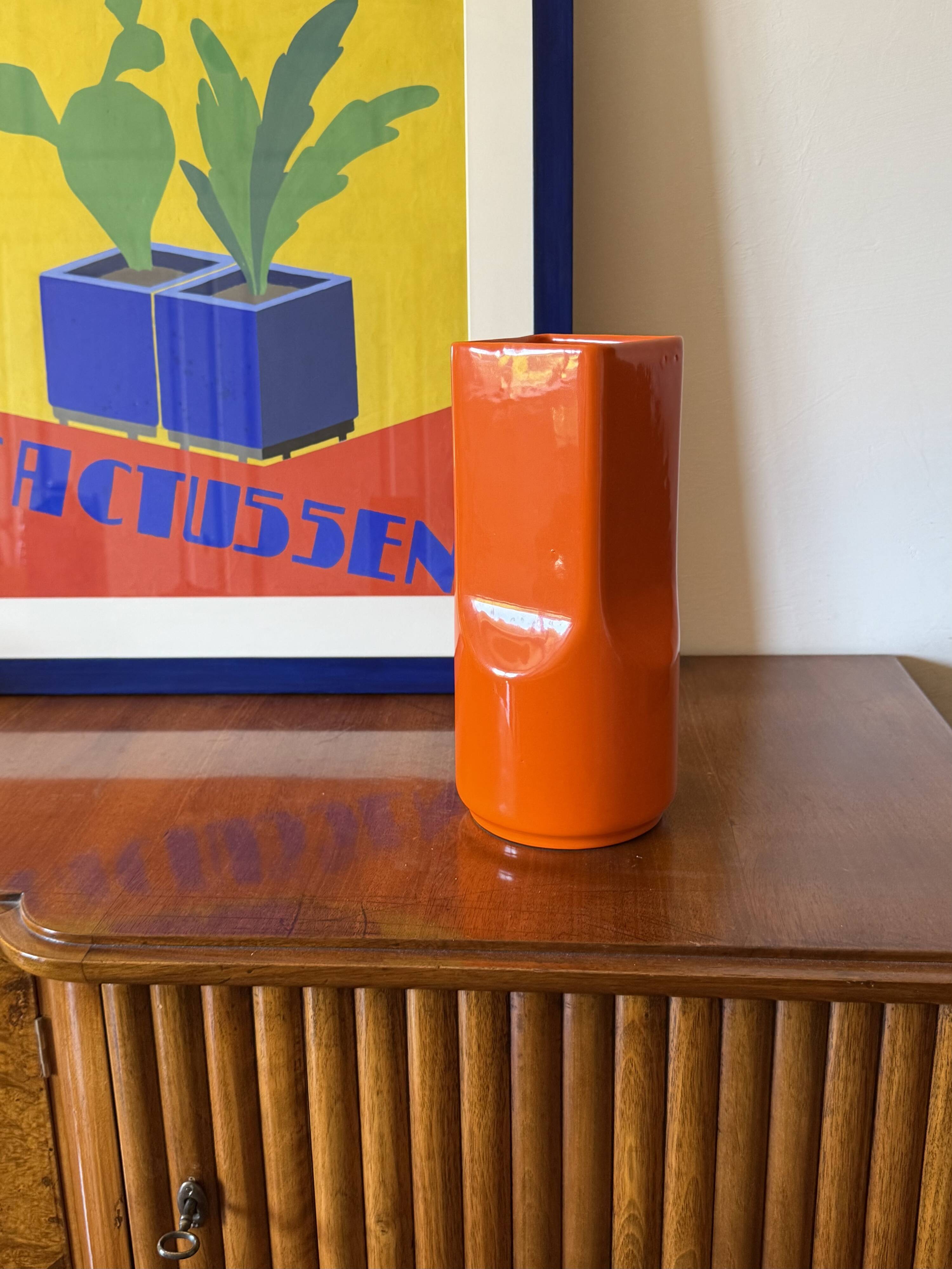 Studio Opi, space age orange ceramic vase, Gabbianelli Italy ca. 1960