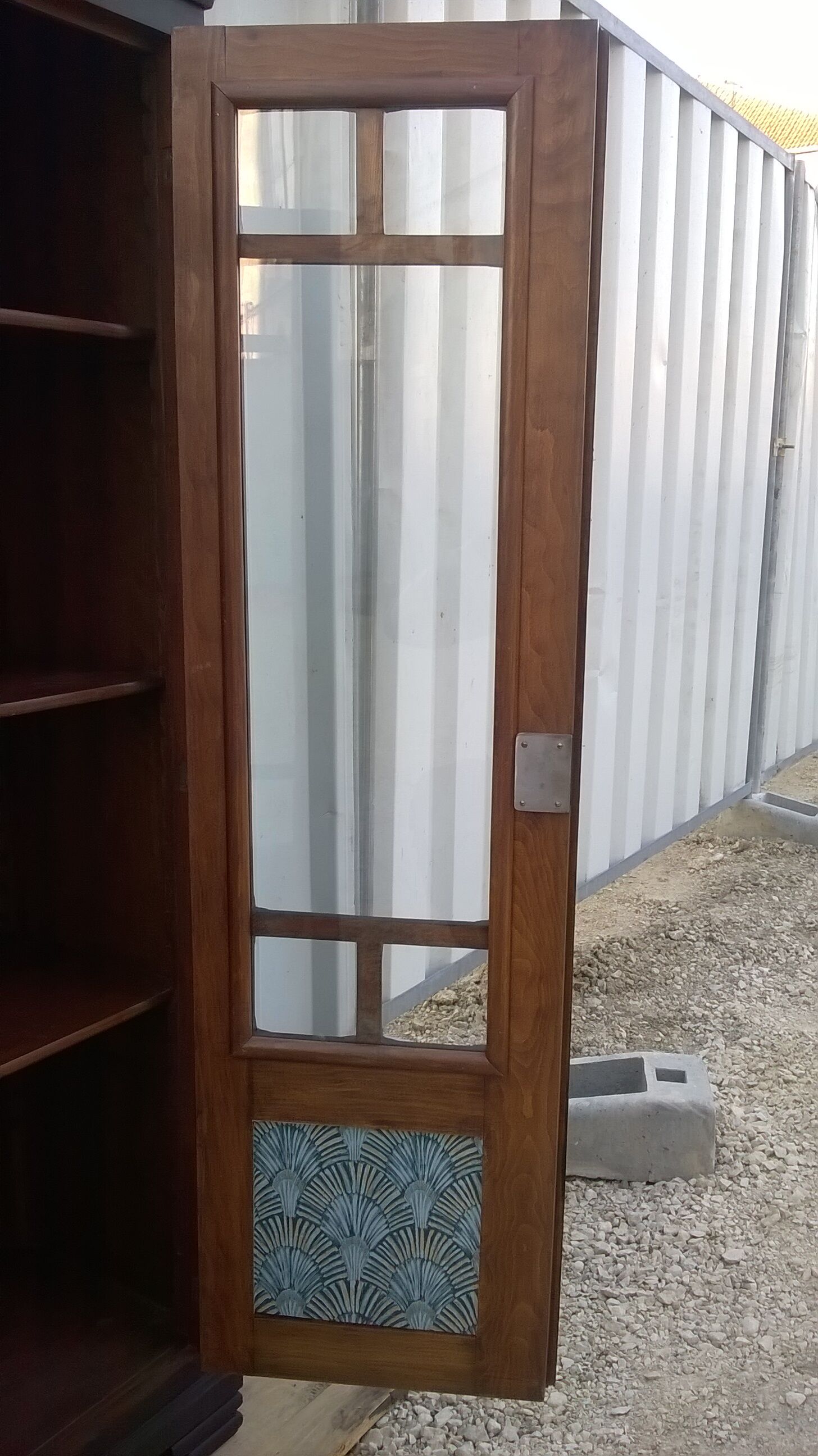 Parisian showcase cabinet 1930