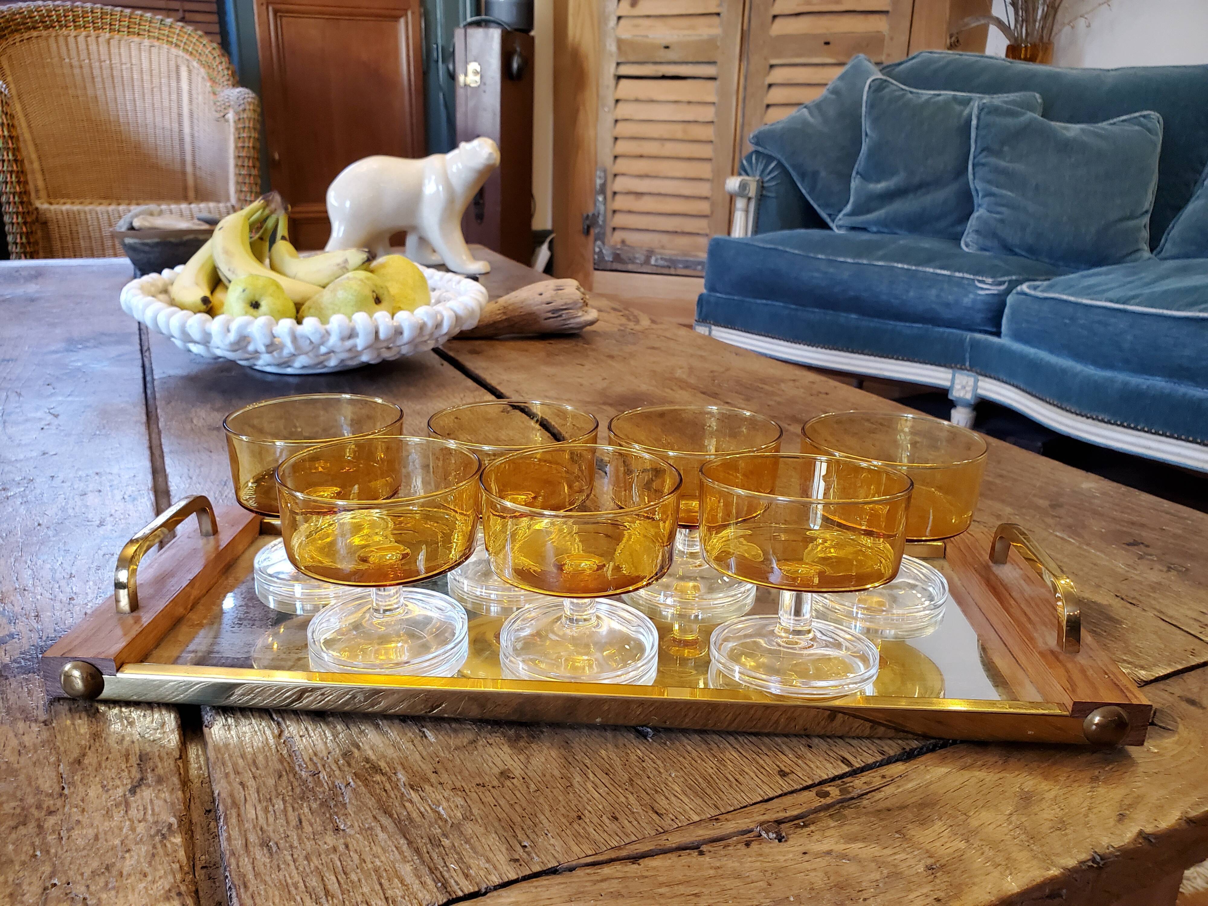 7 coupes à Champagne ou à dessert 70's