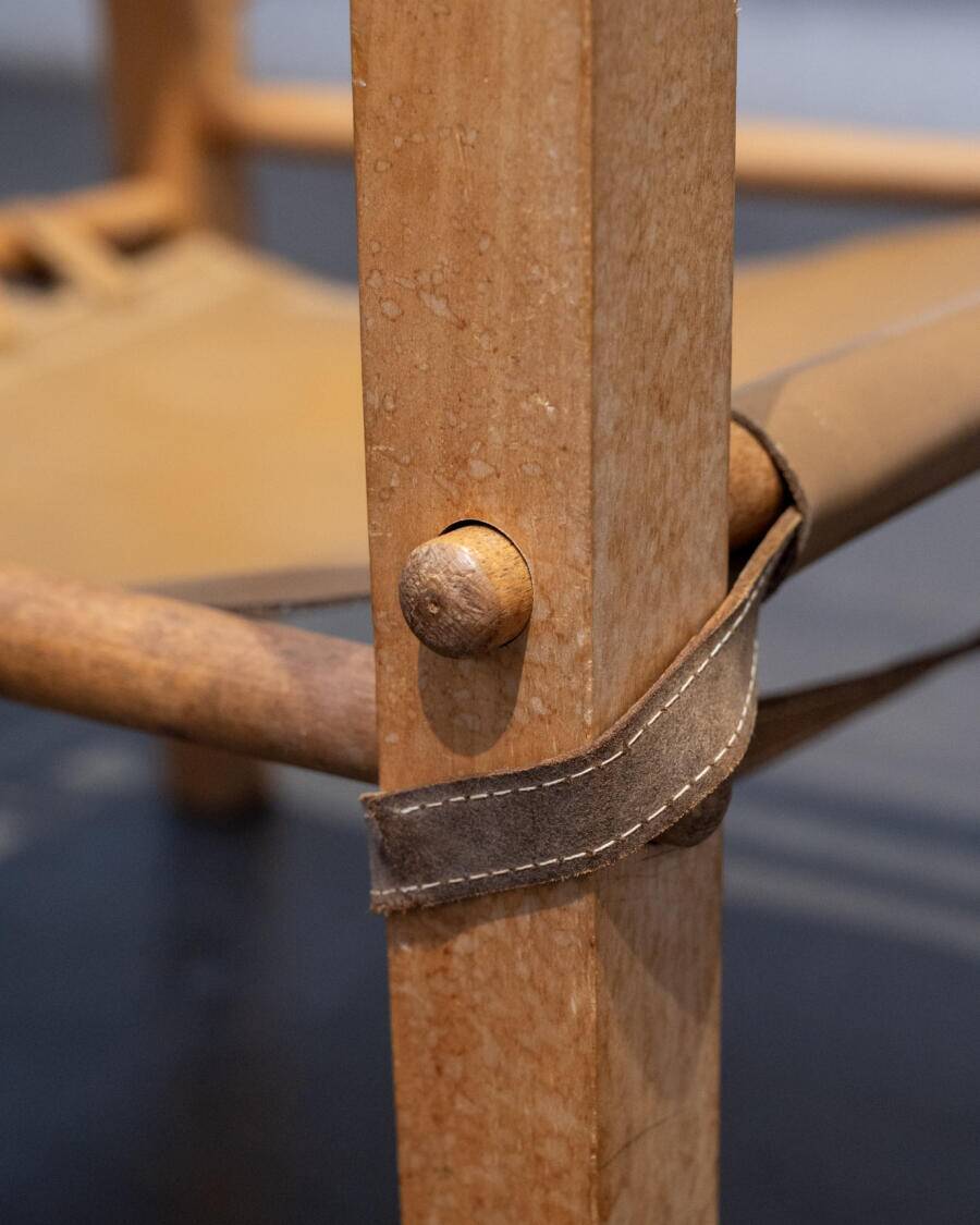 Leather safari chair