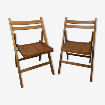 Pair of folding beech chairs