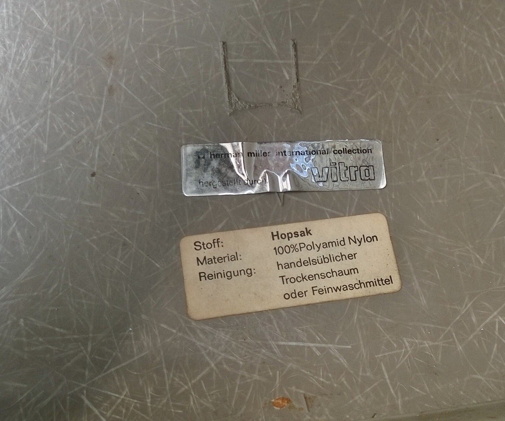 Office chair by Charles end Ray  for Herman Miller  Vitra