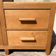 Petite armoire asymétrique « Pénélope »
