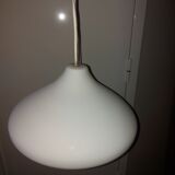 Vintage suspension in white opaline