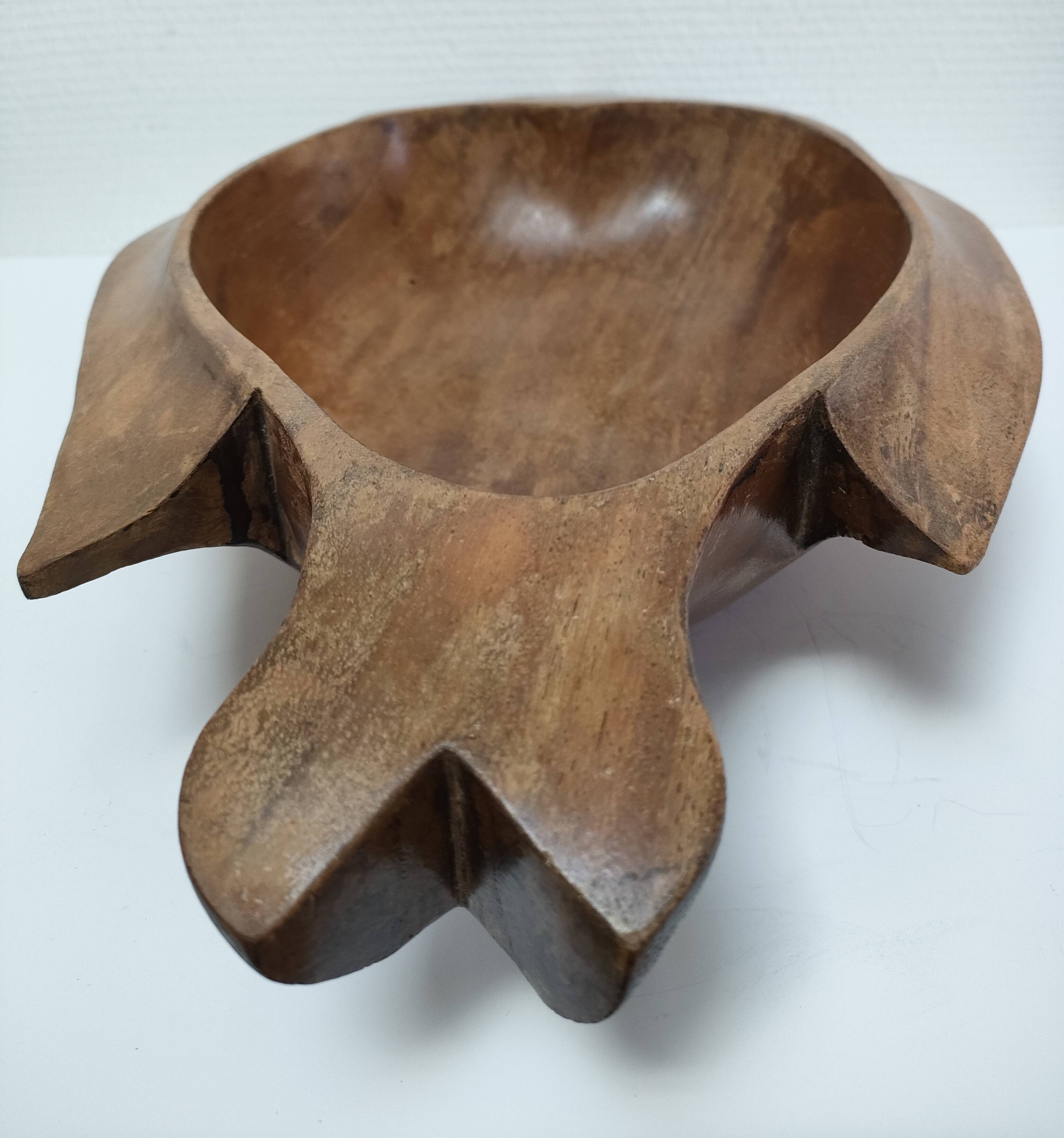 Zoomorphic cut fish wood carved vintage