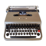 Olivetti Lettera Typewriter 22